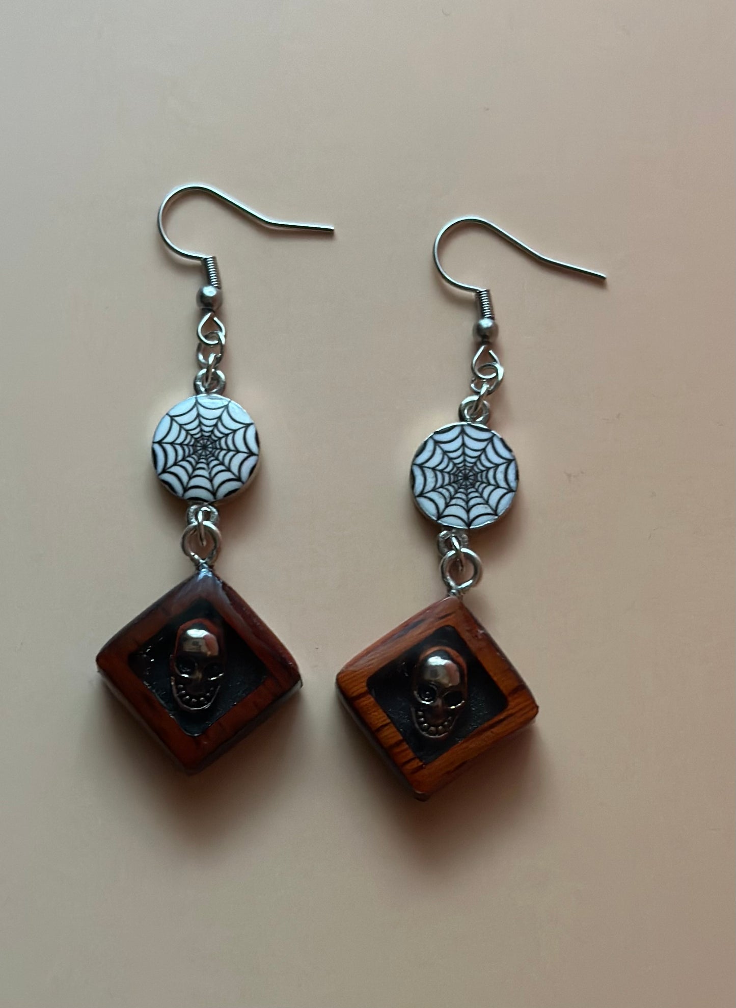 Skeleton Head Dangle Earrings