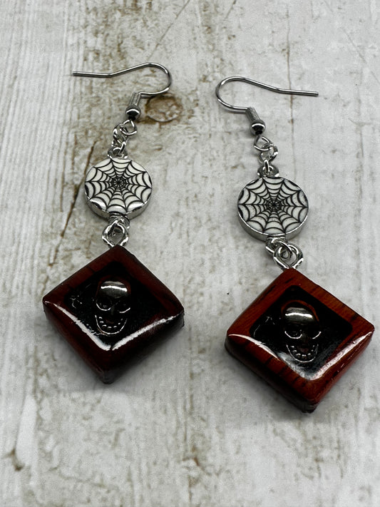 Skeleton Head Dangle Earrings