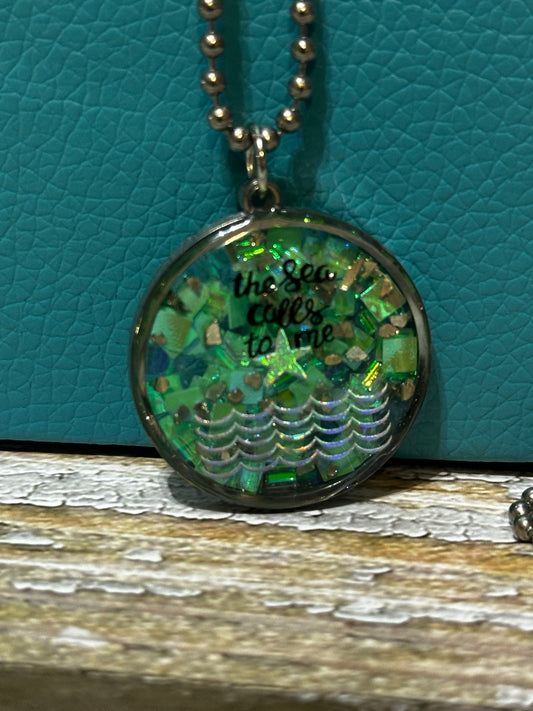Round pendant Necklace