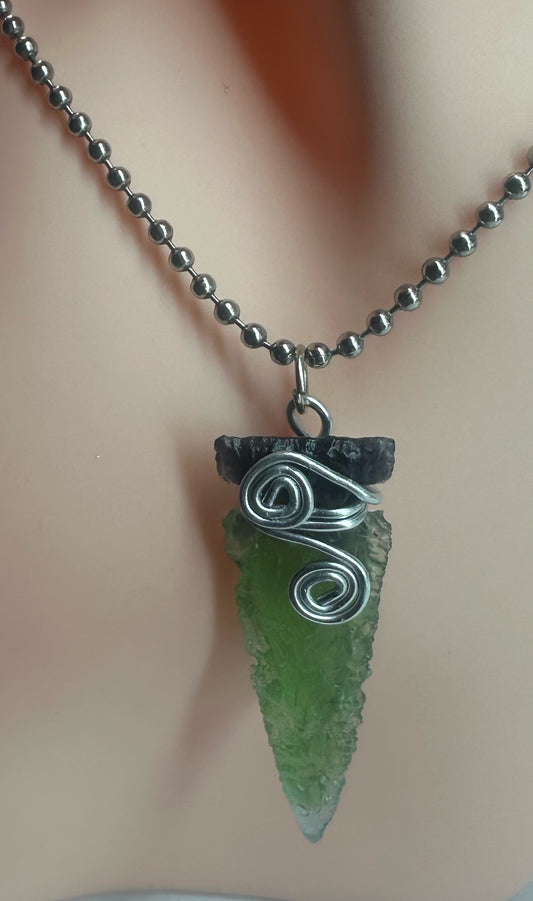 Green Arrowhead Wire Wrapped necklace