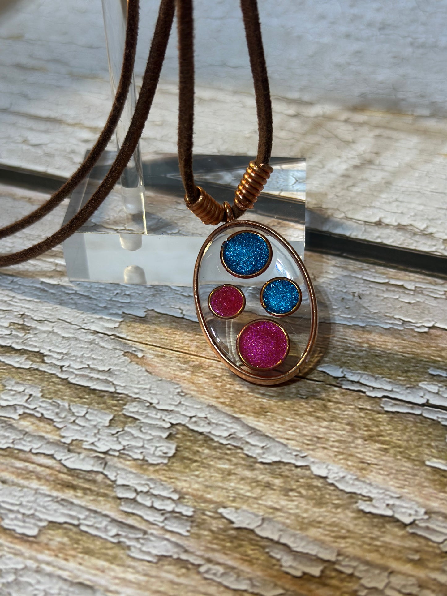 Resin Oval Pendant Necklace